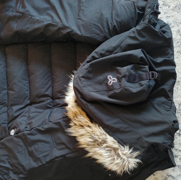 Aritzia Jackets & Blazers - Aritzia St. Anton winter Parka XL Black